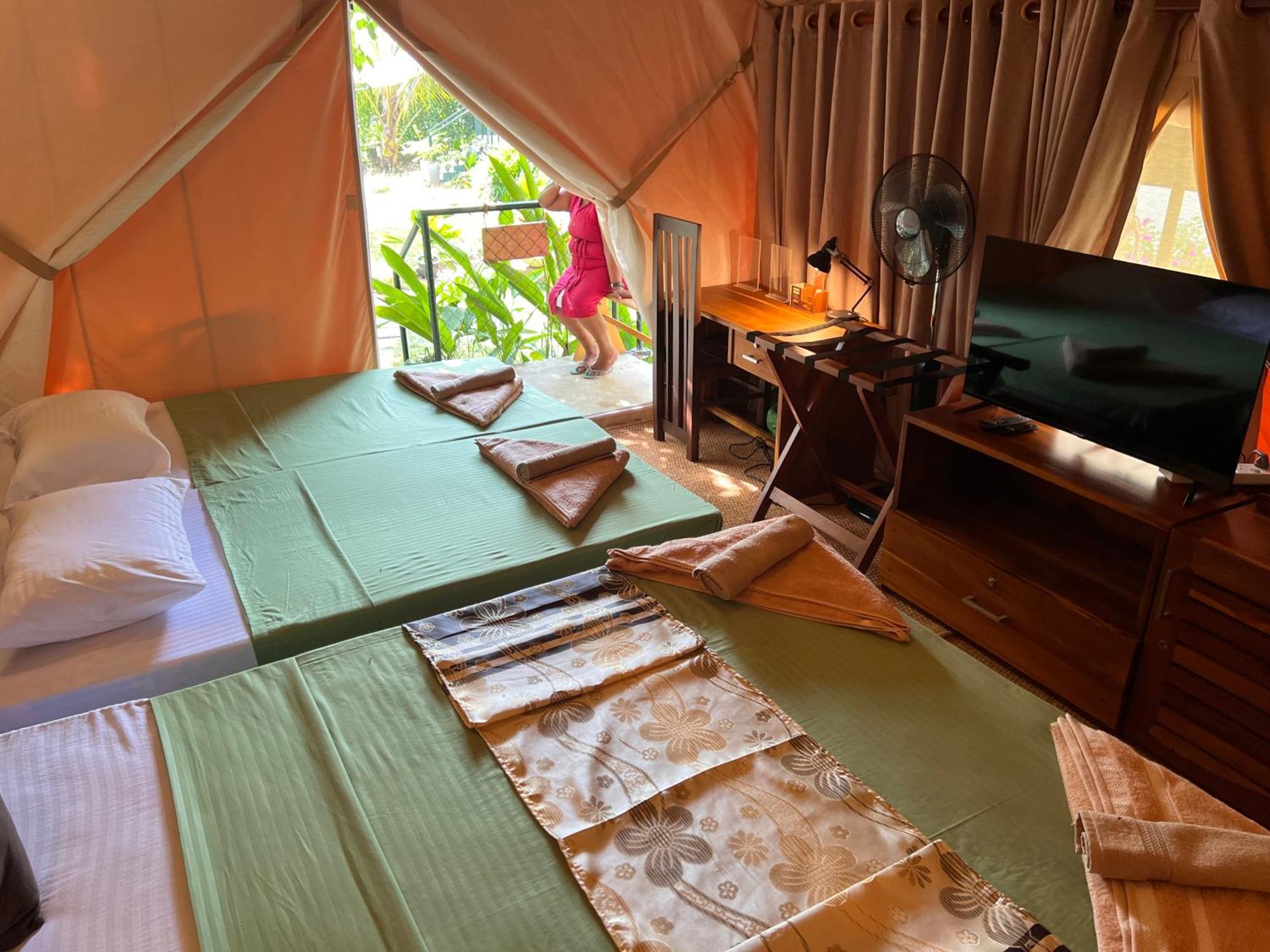 At One - Glamping Rekawa Exterior foto